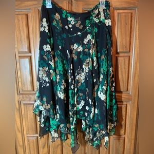 Nine West Green & Black Floral Chiffon Shirt